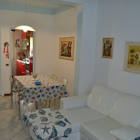 Appartamento Manola Viareggio Luaran gambar